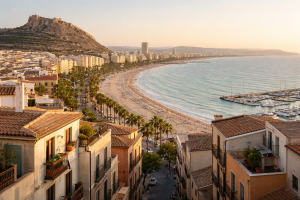 Hvor skal man bo i Alicante? Områder, strande, priser og hoteller